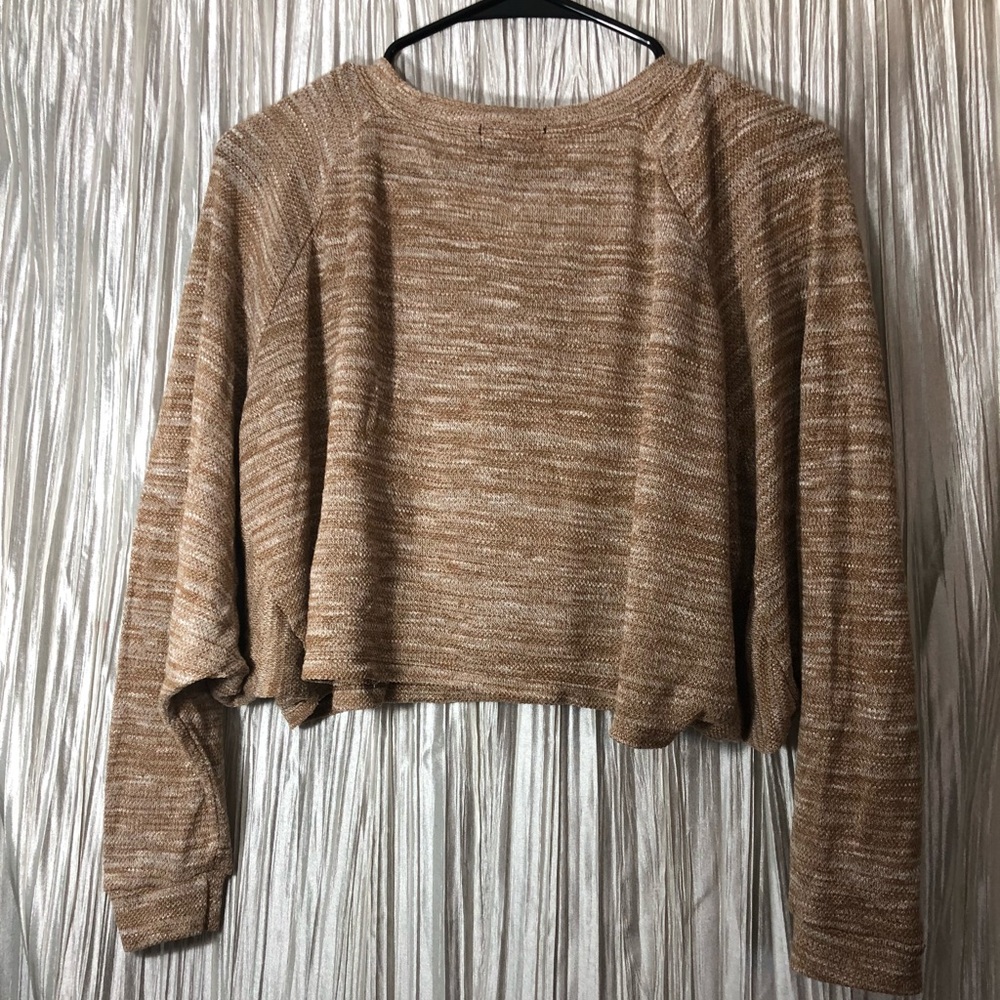 **SOLD** Cropped long sleeve taupe sweater - Picture 3 of 3